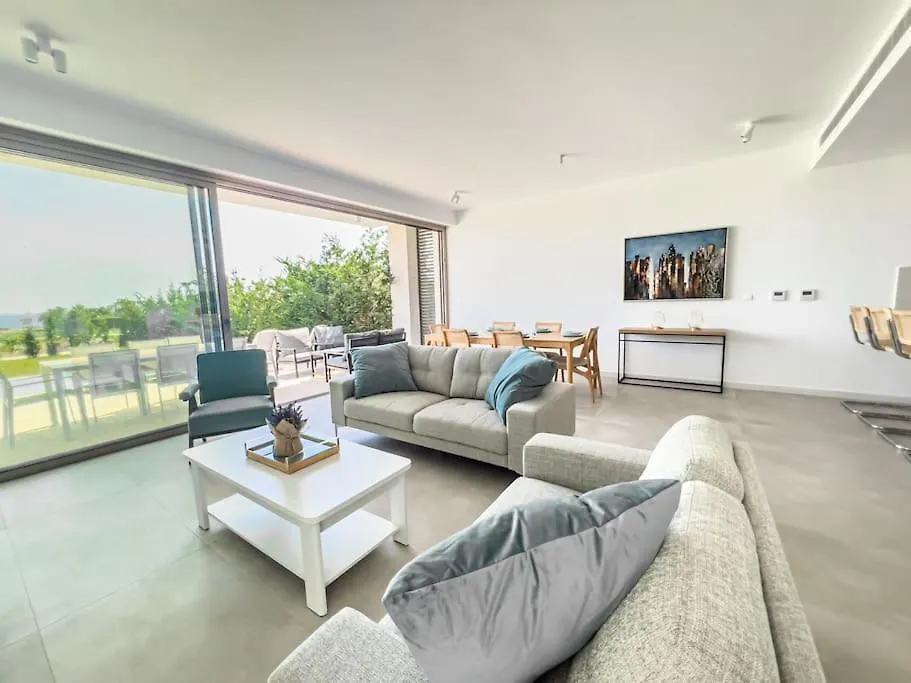 Azure Breeze Villa - Roof Garden & Sea Views Protaras