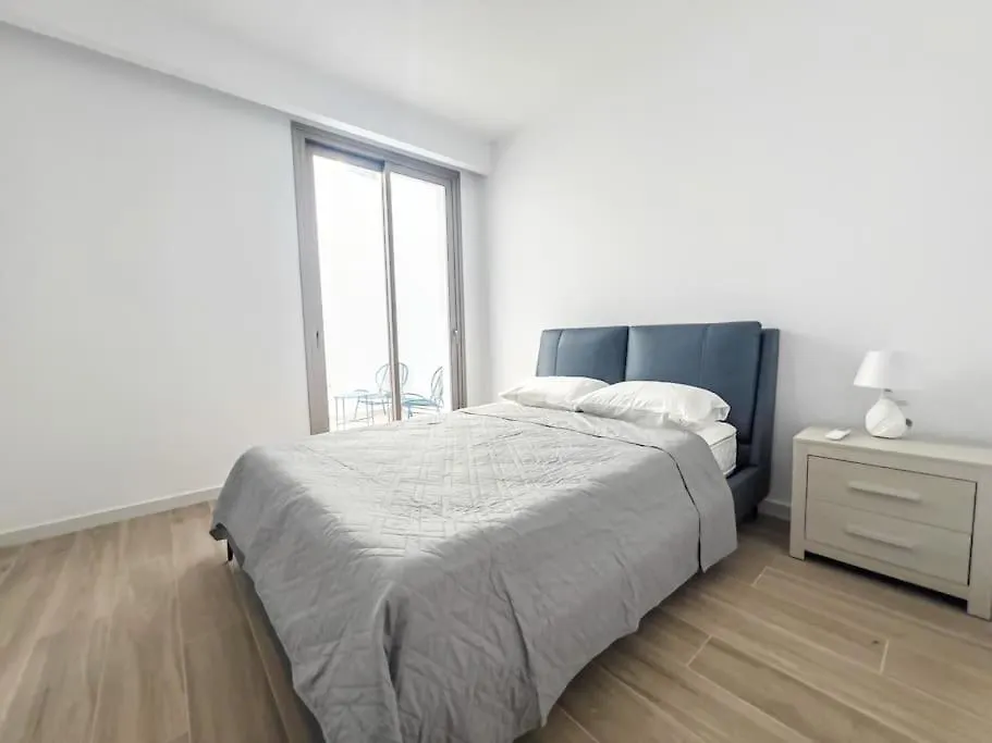 Azure Breeze Villa - Roof Garden & Sea Views Protaras Chipre