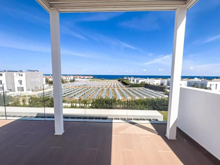 Azure Breeze Villa - Roof Garden & Sea Views Protaras