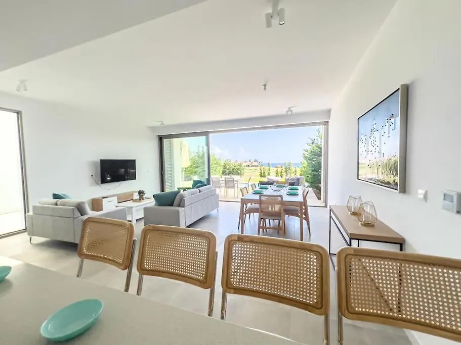 Azure Breeze Villa - Roof Garden & Sea Views Protaras